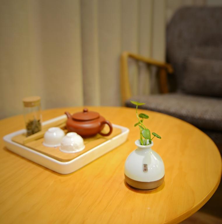 Hangzhou Puyu Travelling With Hotel ภายนอก รูปภาพ