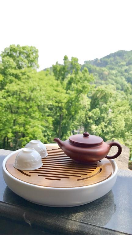 Hangzhou Puyu Travelling With Hotel ภายนอก รูปภาพ
